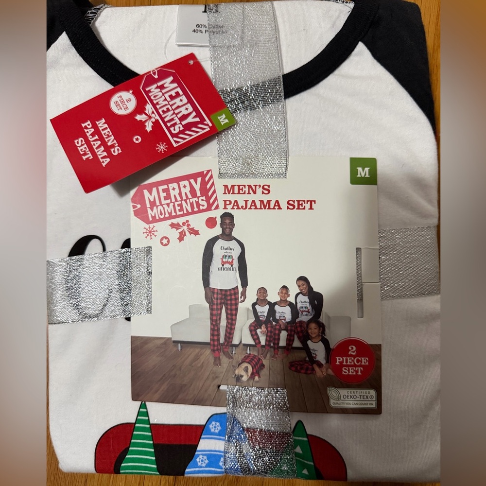 Chillin With My Gnomies Family Christmas Male Pajama Set - Medium